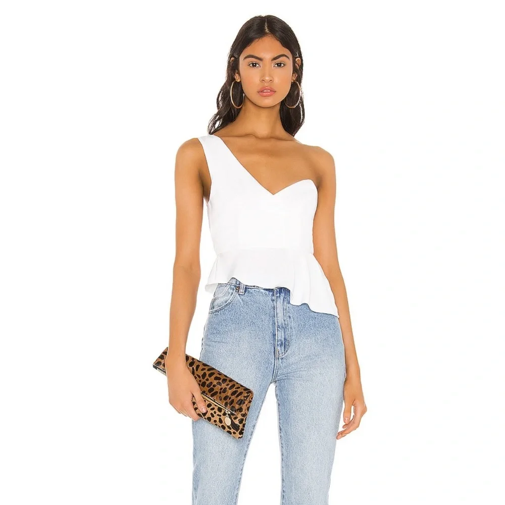 Superdown Karlie One Shoulder Top in White - Picture 4 of 8